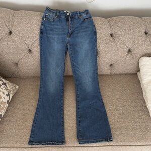 Tahari Bootcut Flare Jeans Size 4/27 Medium Wash